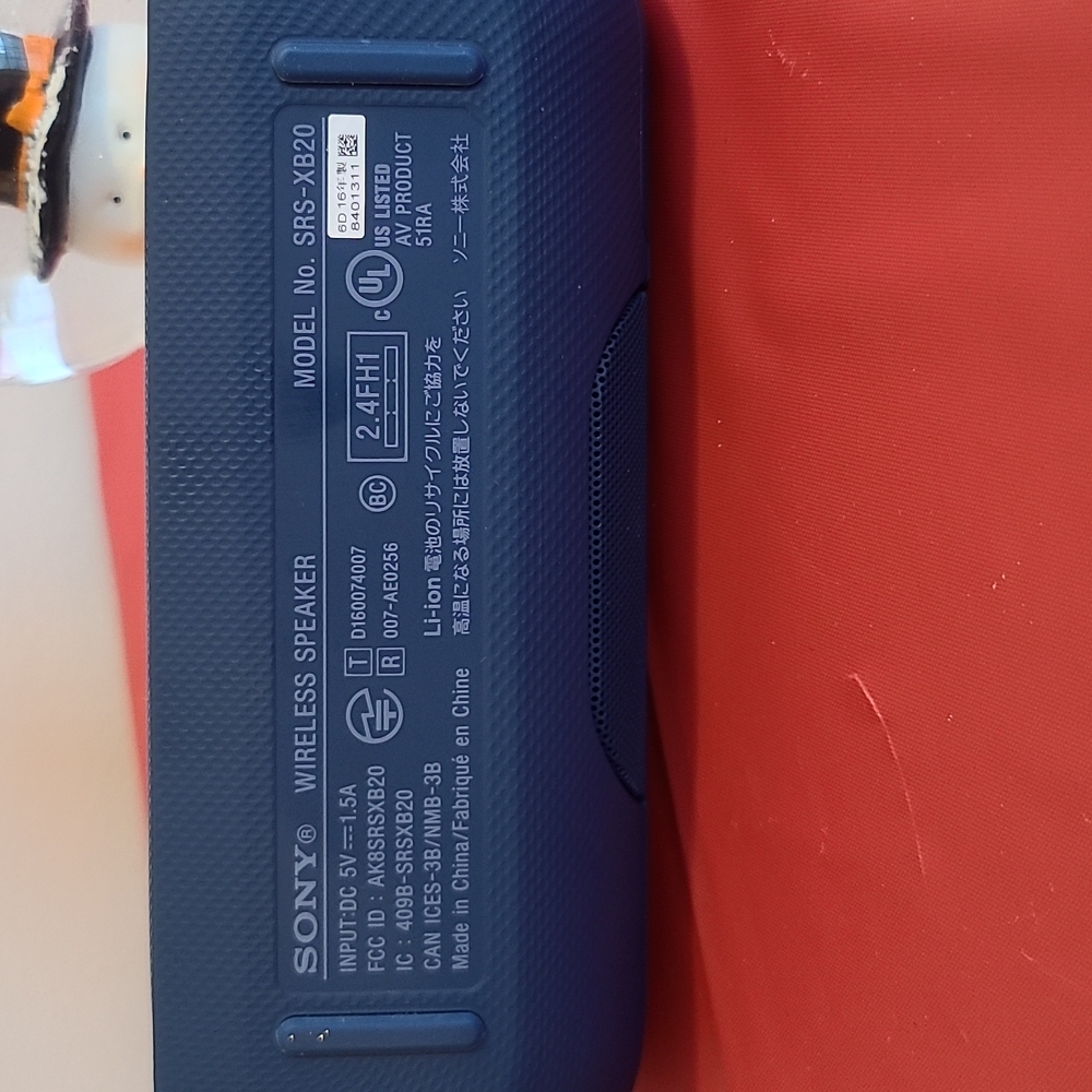 SONY Bluetooth speaker with extra bass